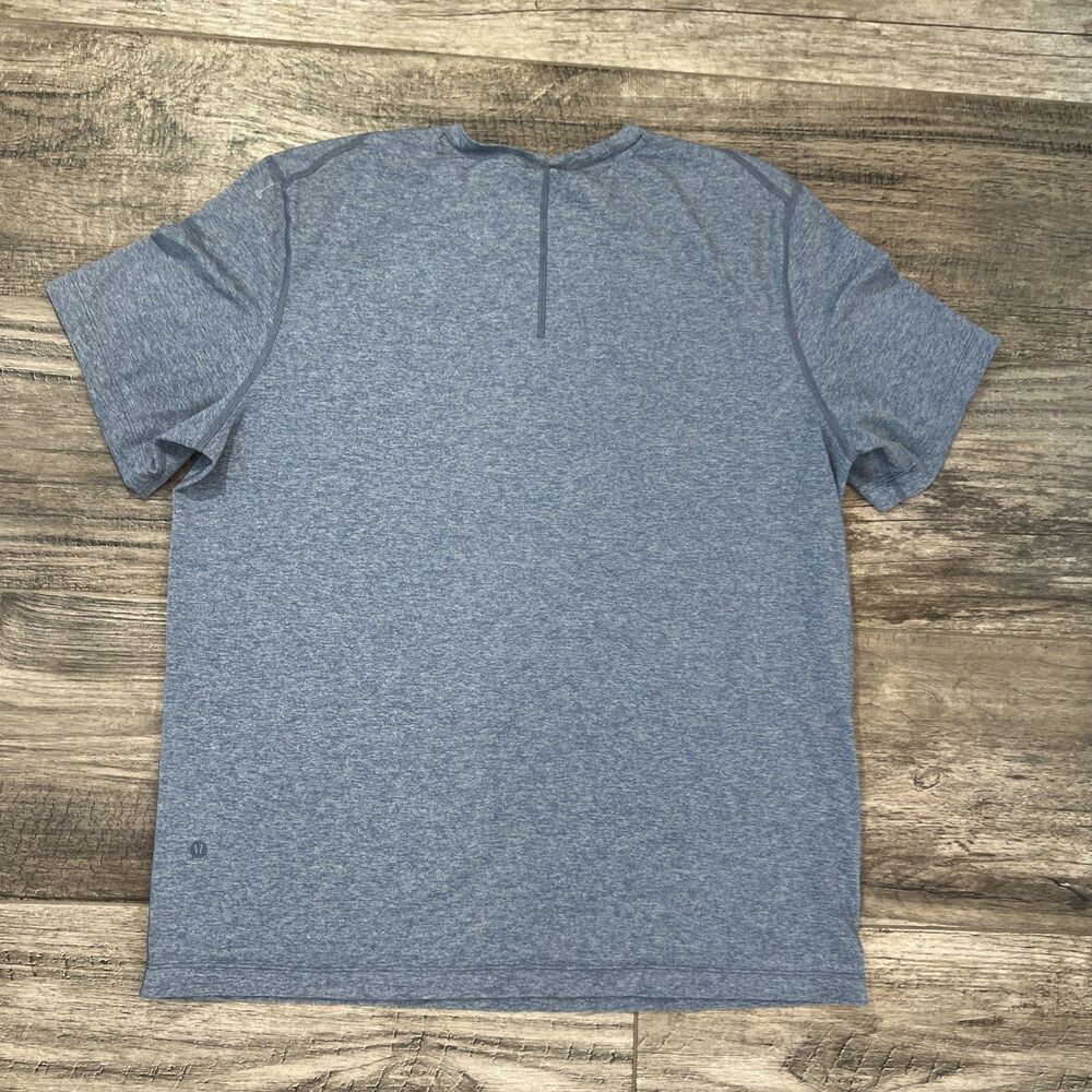 Lululemon Shirt Mens BLUE fundamental tee performance stretch Soft gym #14